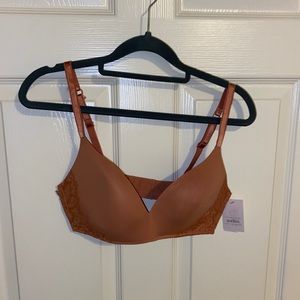 36 C Bra NWT